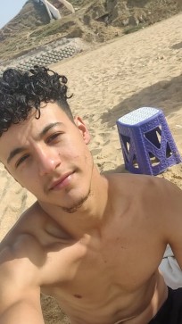 HAKIM, 21, Tunisia