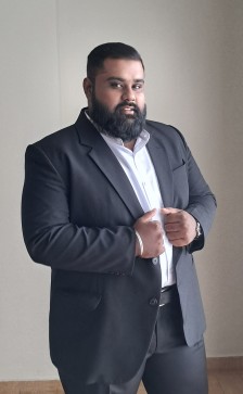 CJ, 31, Sri Lanka