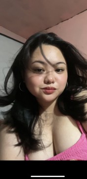 Maria, 22, Philippines