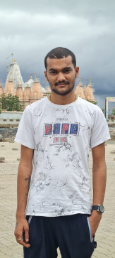 Kanabhana, 23, India