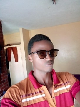 Haka, 22, Zambia