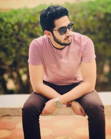 Beeloo, 23, United States