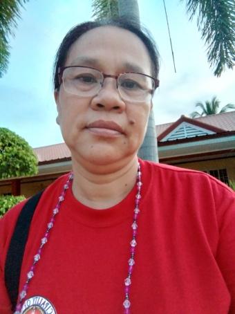 Evelyn Tagalog, 50, Philippines