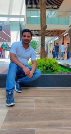 Amir, 26, India