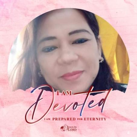 Fe Reyno, 42, Philippines