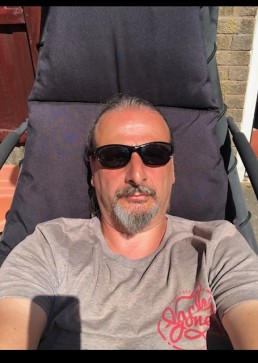 Josh, 47, United Kingdom