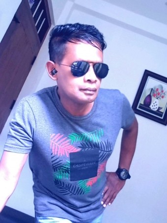 Sifnee Shihan , 30, Sri Lanka
