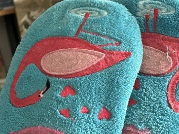 Leean, 43, Australia