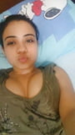 Yashita, 18, India