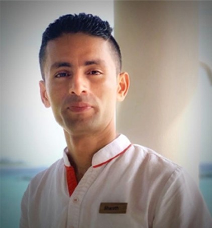 Robeen, 29, Nepal