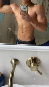 Andrew, 24, Croatia