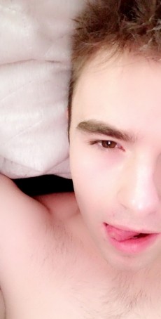 Hunter H, 20, Australia