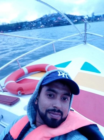 Fasn, 27, Sri Lanka