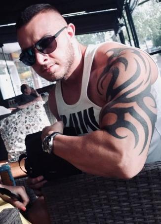 Simon, 27, Bulgaria