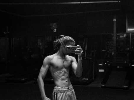 Cristo , 20, India