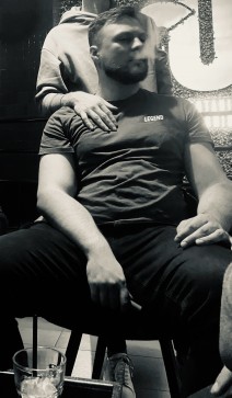V, 29, United States