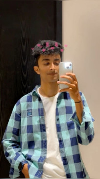A, 18, United States