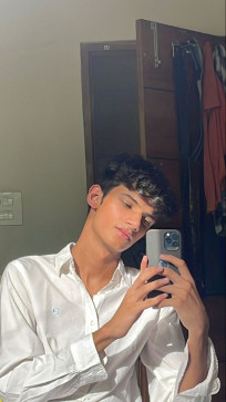 A, 18, United States