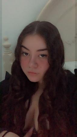 Angei Brown, 18, Canada