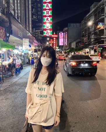 Hanna Kim, 19, South Korea