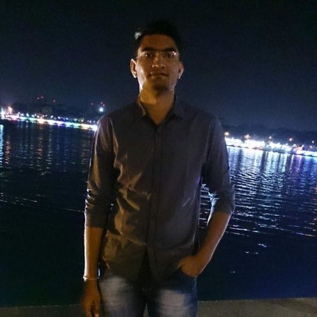 Aryan, 35, India