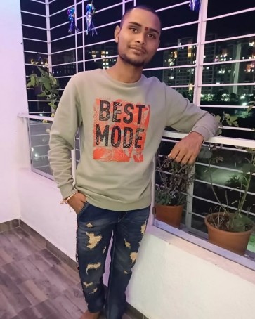 Prince, 18, India