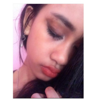 Ranty, 25, Indonesia