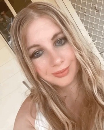 Littlewolf, 27
