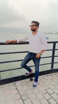 Mirza, 25, India