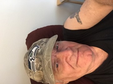 Dennis , 68, United States