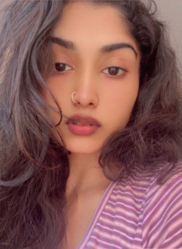 Stellz, 21, Sri Lanka