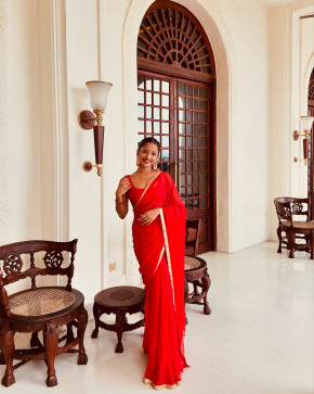 Stellz, 21, Sri Lanka