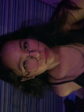 Thainaca, 20, Philippines
