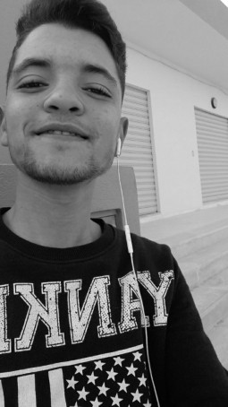 Rami , 20, Tunisia