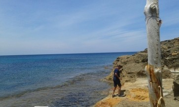 Just Me, 50, Tunisia