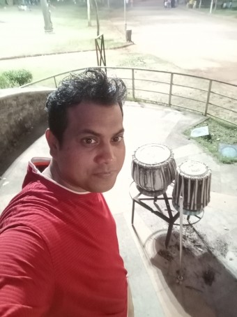 I Need  Woman , 27, India