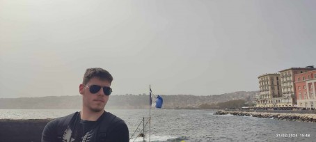 Mario, 28, Italy