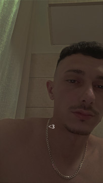 Razvann, 28