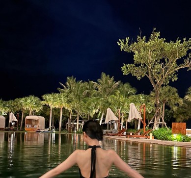 Ellie, 26, Philippines