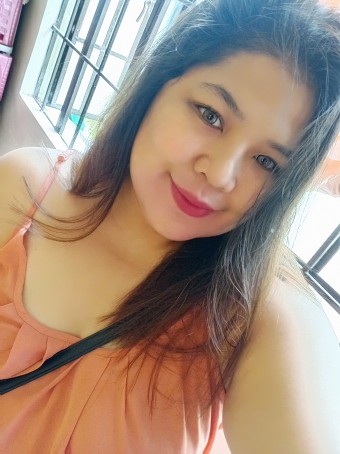 Emalyn Belleza, 18, Philippines