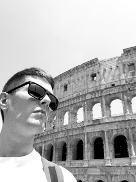 Luca, 35, Italy
