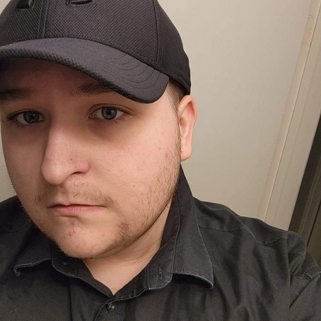 Lilsz, 27, Canada
