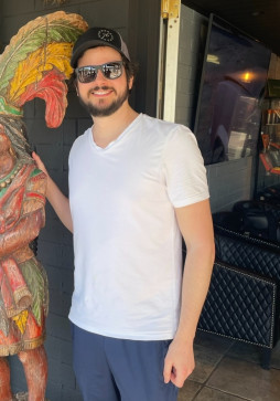 James, 34, United States
