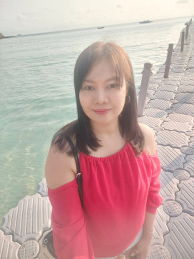 KristaW, 46, Thailand