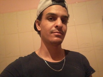 Sadek, 28