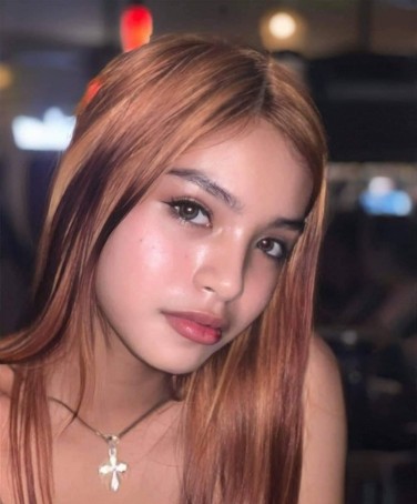 Ling, 19, Philippines