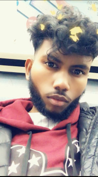 Sam, 21, United Kingdom