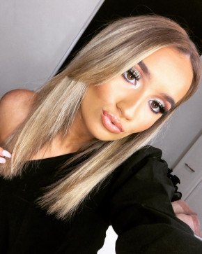 Amanda, 26, United Kingdom