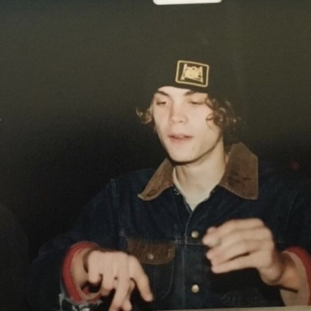 Noel, 22, Canada