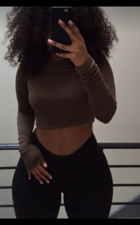 Vanessa Elias, 25